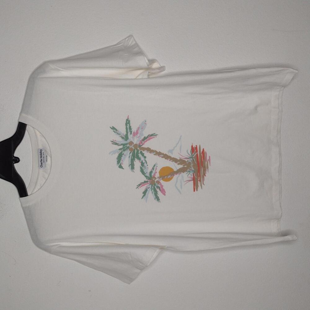 NWOT Charlie Holiday Women's White/Tropical Shirt Size Large